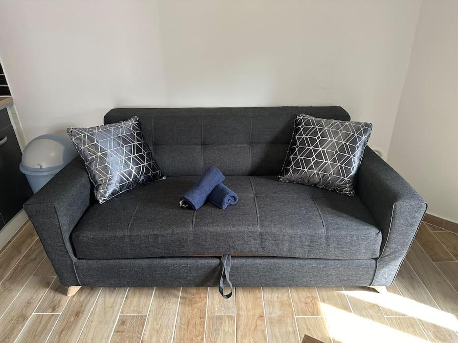 Charmante Studio Ligne 13 Tram 5 Saint Denis Pierrefitte-sur-Seine Ngoại thất bức ảnh