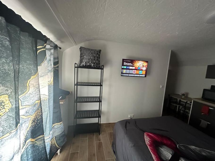 Charmante Studio Ligne 13 Tram 5 Saint Denis Pierrefitte-sur-Seine Ngoại thất bức ảnh