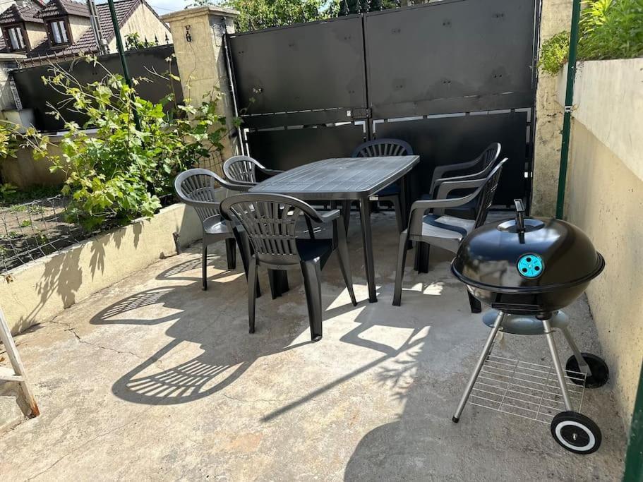 Charmante Studio Ligne 13 Tram 5 Saint Denis Pierrefitte-sur-Seine Ngoại thất bức ảnh